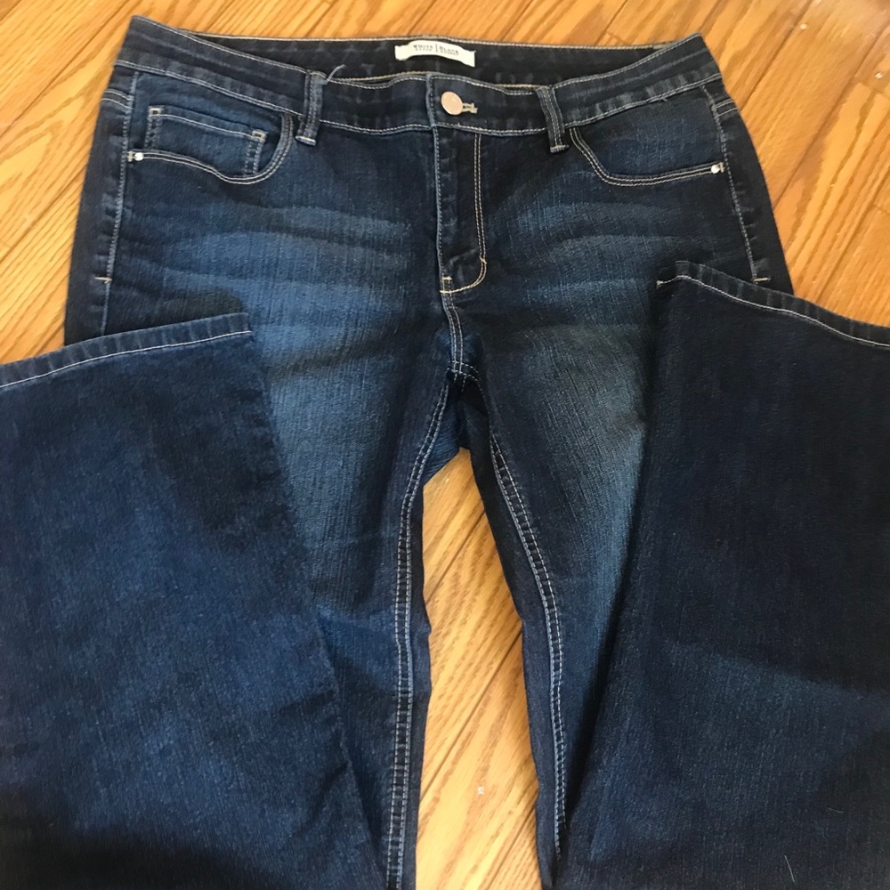 White House Black Market Jeans🔥BOGO 2 for 30